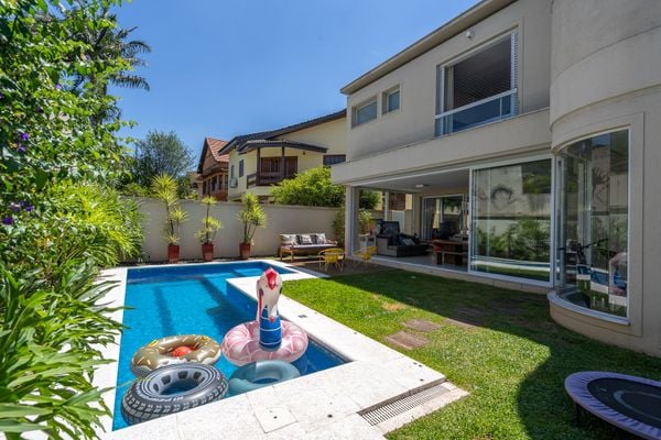 6 suítes! Wanessa Camargo e Marcus Buaiz colocam mansão à venda por mais de R$ 5 milhões em Alphaville (SP)