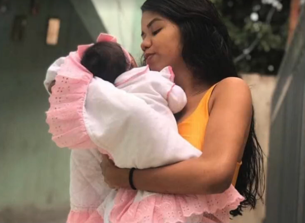 Evelyn deixou uma filha de 4 meses