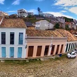 Laudo técnico aponta risco iminente de desabamento do imóvel e orienta medidas emergenciais para proteger visitantes