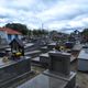 Imagem - Crucifixos, placas e até foto são roubados em cemitério de Linhares