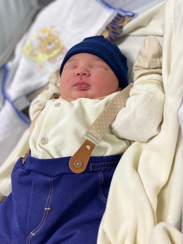 Na foto, o bebê Emanuel da Silva Almeida,  filho de Amanda Guedes da Silva 