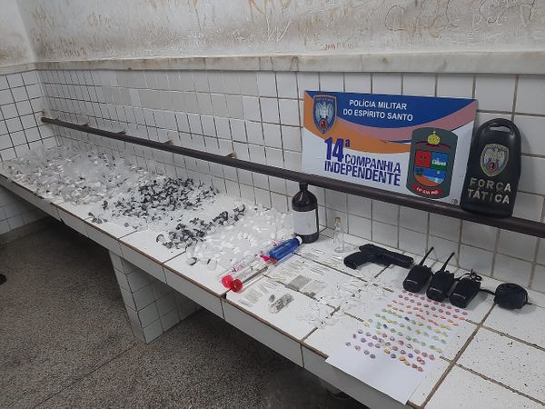 Polícia Militar apreende grande quantidade de droga em festa clandestina na Serra