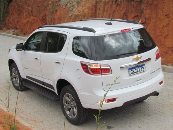 Chevrolet Trailblazer 2.8 Diesel Premier 2021 por Luiza Kreitlon/AutoMotrix