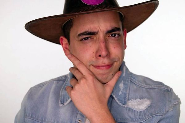 Lucas Maciel, o Lucas Selfie, é participante de A Fazenda 12