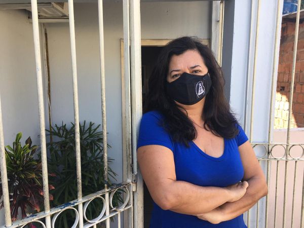 Vera Martinelli é diretora de escola e afirma que segurança no bairro é um problema