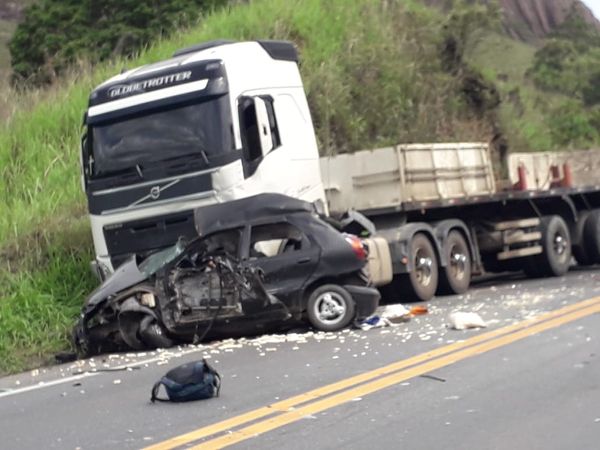 Acidente é registrado na BR 101  por Leitor/A Gazeta 