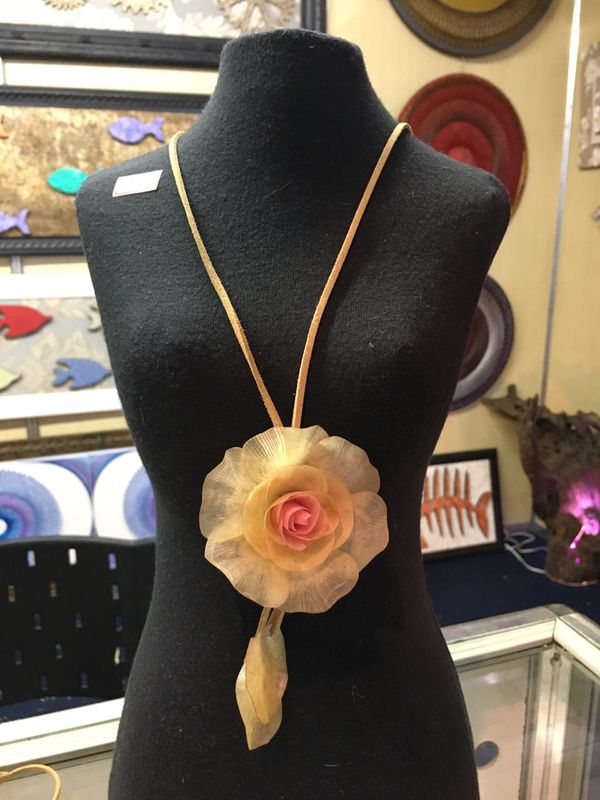Produtos artesanais disponíveis na ArteSanto, feira de artesanato capixaba.  por Divulgação ArteSanto