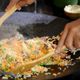 Imagem - Farofa, mexidão e arroz carreteiro: 3 receitas com sobras de churrasco