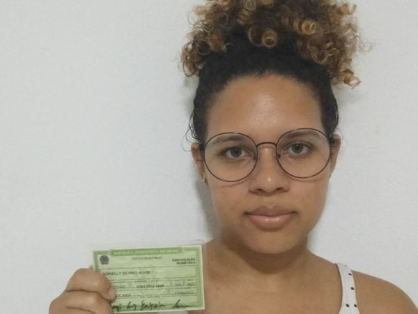 Adrielly é eleitora em Cariacica, mas ainda não escolheu um candidato