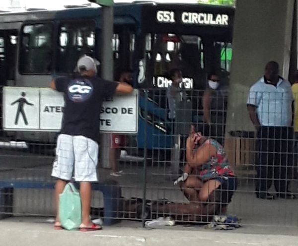 Homem é baleado no Terminal de Vila Velha