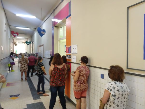 Manhã tranquila nas eleições em Cachoeiro por Bruna Hemerly