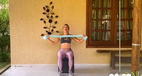 60+ : atividades para se fazer em casa e garantir saúde e disposição  