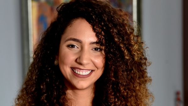 Ela sempre carregou rótulos, como o de "patricinha" ou "a filha do ex-prefeito". Foi preciso alguns anos para assumir a vocação para a política. Agora, aos 30 anos, é uma das duas mulheres eleitas para a Câmara Municipal de Vitória