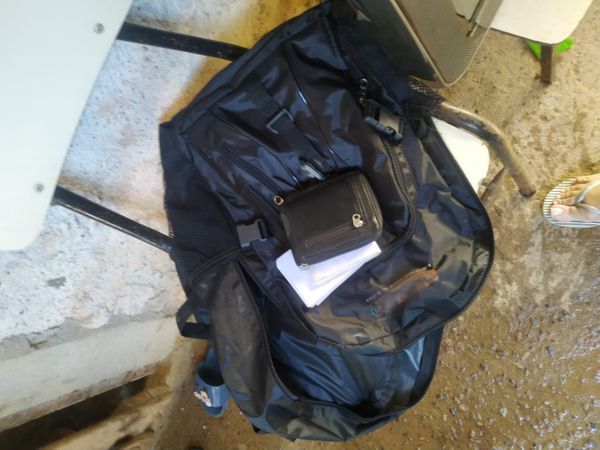 Documentos e parte do dinheiro roubado foram encontrados pela PC 