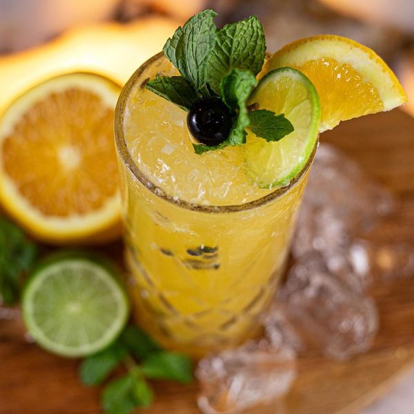 Drinque Peke Tiki do restaurante Dona Raposa, em Jardim da Penha, Vitória