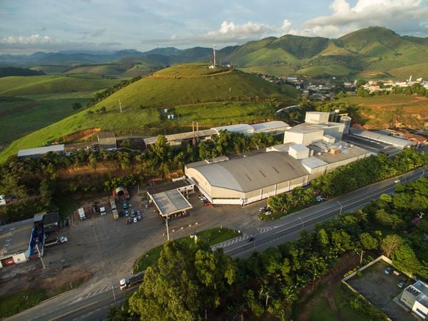 Empresa vai ampliar produção da fábrica em Viana