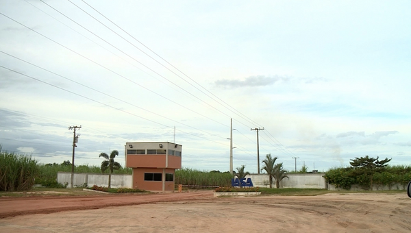Entrada da Lasa. Indústria de produção de álcool que fica no bairro Shell, em Linhares