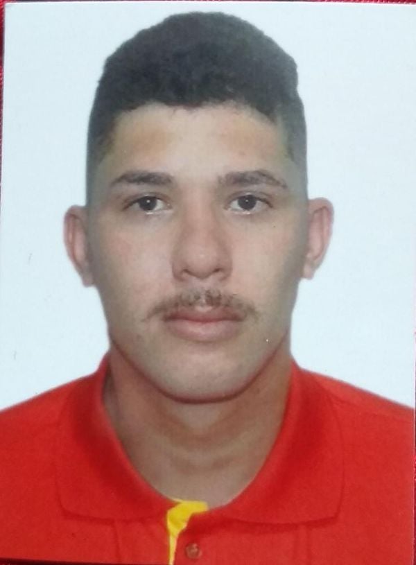 Emerson Arruda Vieira já trabalhou pintando casas e fazendo manutenção de ar condicionado