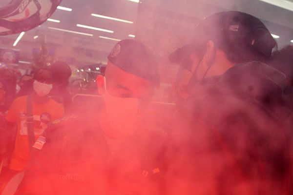 Grupo faz protesto antirracista em frente a Carrefour no Shopping Vila Velha por Fernando Madeira