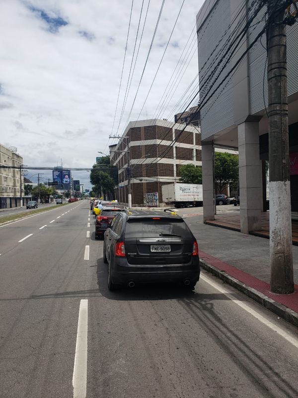 Pais protestam contra suspensão das aulas presenciais no ES por Fabiano Luiz