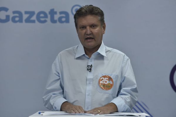 Euclério Sampaio (DEM) durante debate entre candidatos à Prefeitura de Cariacica, realizado por A Gazeta e CBN Vitória por Ricardo Medeiros