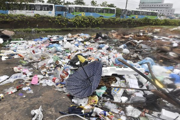 Paralisação no serviço de limpeza urbana