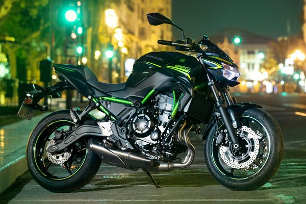 Nova Kawasaki Z650 2021