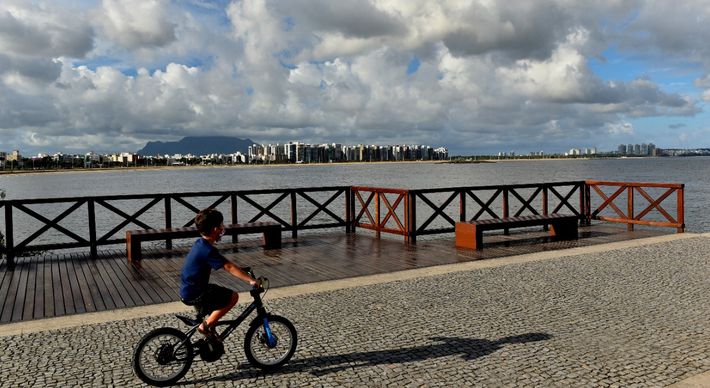 Norte do Estado pode registrar chuvas fracas ao longo do primeiro dia de março, já nas regiões Sul e Serrana o tempo será de sol