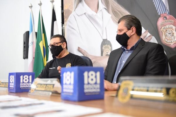 Coletiva sobre chacina na Ilha Dr. Américo, em Vitória por Vitor Jubini