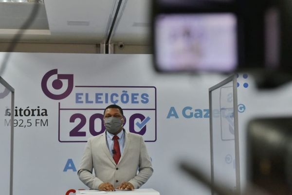 Max Filho durante debate promovido por A Gazeta para o segundo turno de Vila Velha por Fernando Madeira