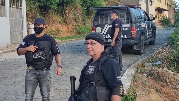 A operação investigou a associação criminosa responsável pelo tráfico de drogas na região