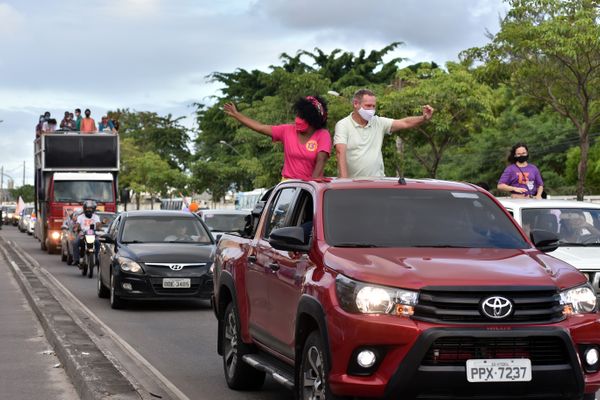 Último dia de campanha do candidato a prefeito de Vitória, João Coser, 13 por Fernando Madeira