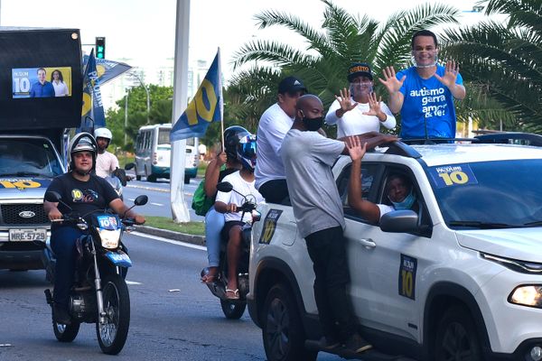 Último dia de campanha do candidato a prefeito de Vitória, Lorenzo Pazolini, 10 por Fernando Madeira