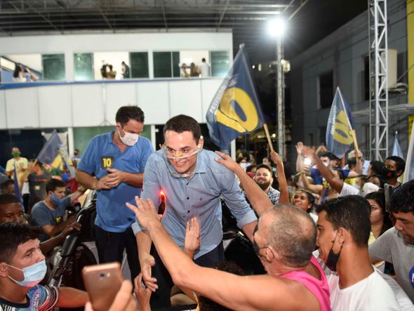 Delegado Pazolini (Republicanos) é eleito prefeito de Vitória. por Vitor Jubini