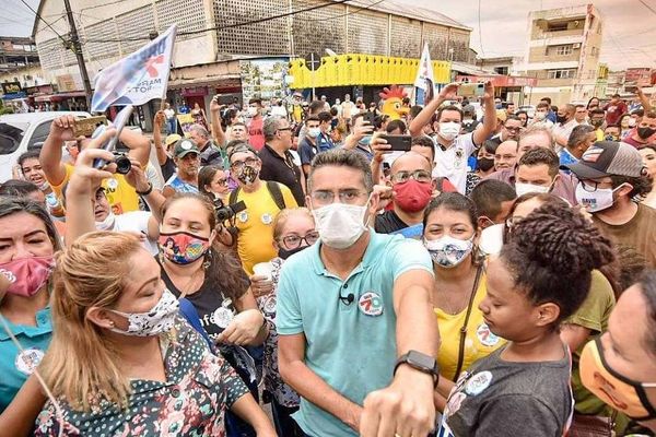 David Almeida (Avante) em campanha no segundo turno pela Prefeitura de Manaus