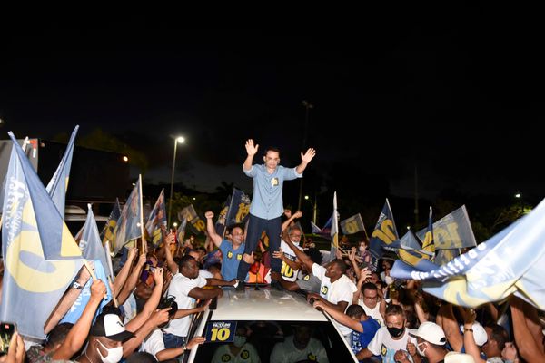 Delegado Pazolini (Republicanos) é eleito prefeito de Vitória. por Vitor Jubini