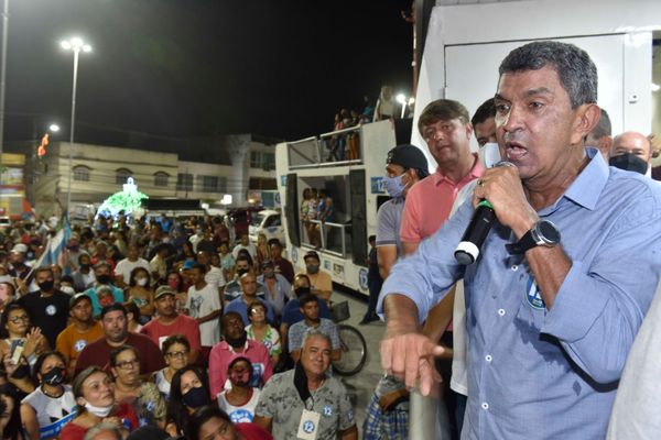 Sérgio Vidigal (PDT) é eleito prefeito da Serra