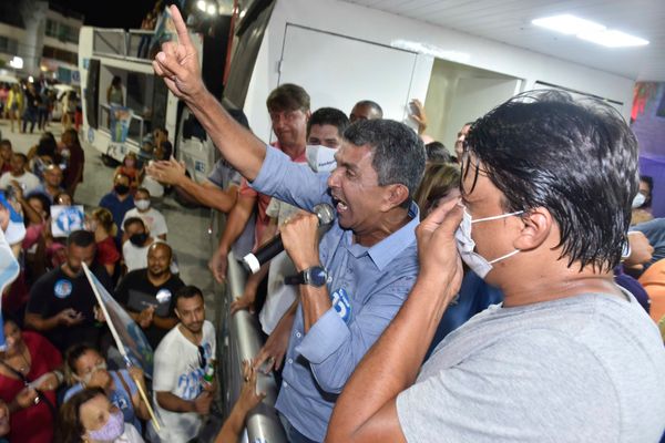 Sérgio Vidigal (PDT) é eleito prefeito da Serra por Fábio Vicentini