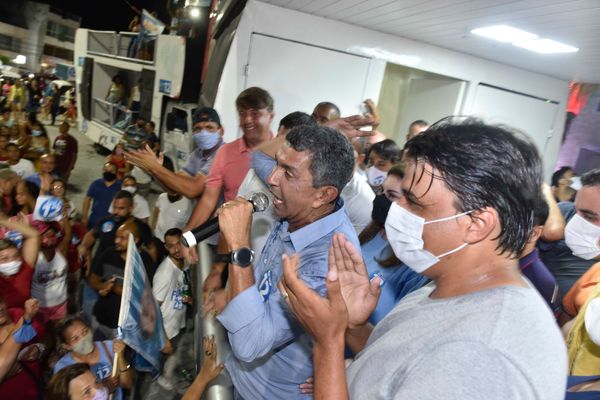 Sérgio Vidigal (PDT) é eleito prefeito da Serra por Fábio Vicentini