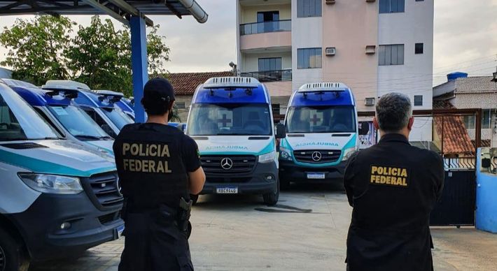 A Polícia Federal cumpriu mandados de busca e apreensão nas prefeituras de Aracruz e São Mateus. Alguns dos contratos investigados foram celebrados durante a pandemia da Covid-19