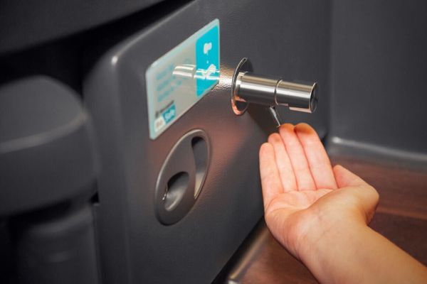 Ônibus elétrico do Grupo Águia Branca e EDP