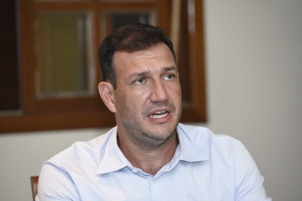Roberto Carneiro, presidente do partido Republicanos