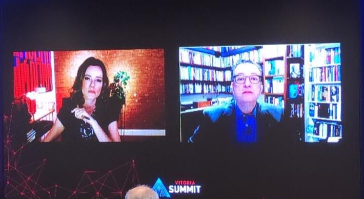 No evento Vitória Summit, o doutor em ciências políticas Carlos Melo avaliou que o governo criou problemas para si e deixou passar seu bom momento para fazer grandes mudanças necessárias para a retomada da economia