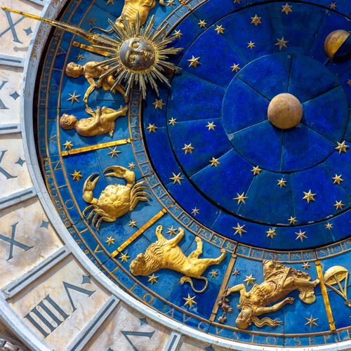 Astrologia: confira as previsões para agosto; veja vídeo