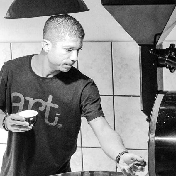 Para o campeão brasileiro de torra, Jonathan Piazarolo, um dos maiores desafios é ampliar o número de apreciadores de cafés especiais