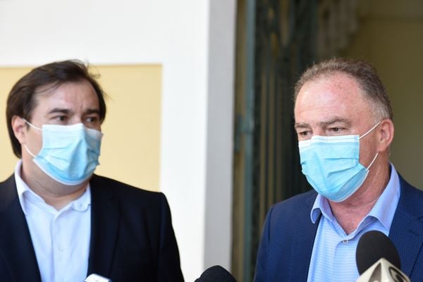 Presidente da câmara dos deputados, Rodrigo Maia (DEM), visita o governador Renato Casagrande (PSB) no Palácio Anchieta
