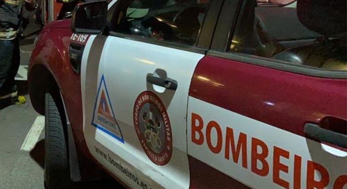 O acidente ocorreu por volta de 16 horas próximo ao distrito de Ângelo Frechiani; a vítima foi encaminhada para o Pronto Socorro do Hospital Estadual Sílvio Avidos