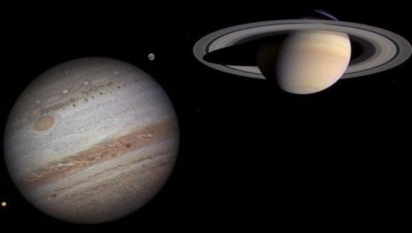 Os planetas Júpiter e Saturno