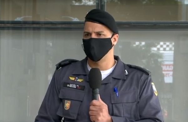 Polícia
