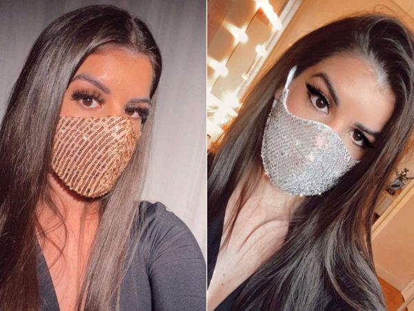 Balmi Mask com paetês.